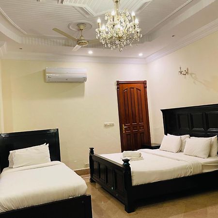 Executive Galaxy Guest House Islamabad Buitenkant foto