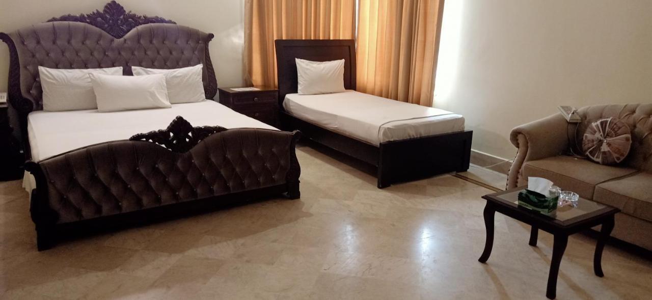 Executive Galaxy Guest House Islamabad Buitenkant foto